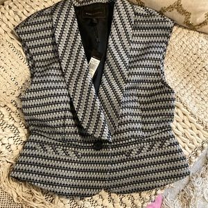 BCBGMaxAzria Kimmie the Kimono Vest M